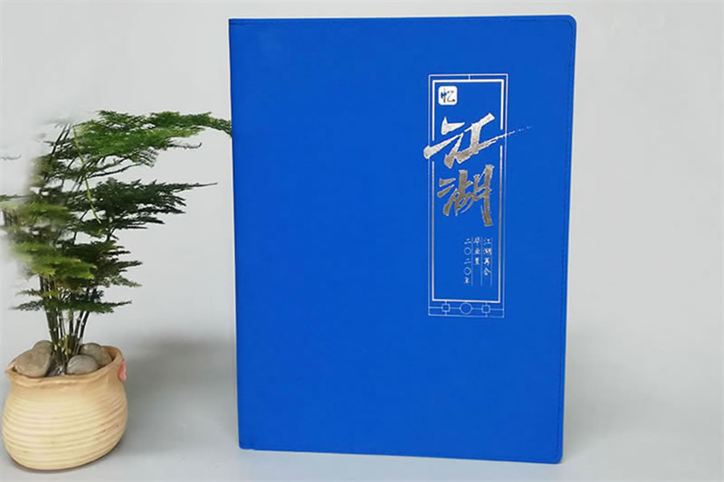 2020最新畢業(yè)紀念冊款式-最新畢業(yè)紀念冊定制